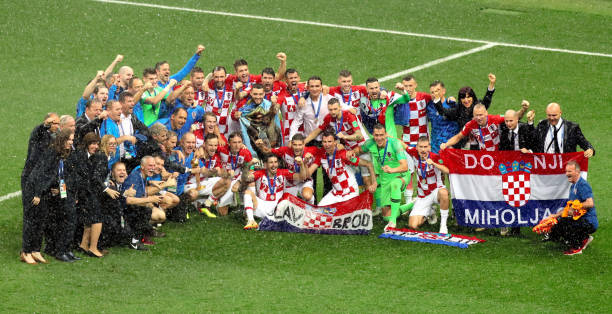 这个充满活 这个充满活