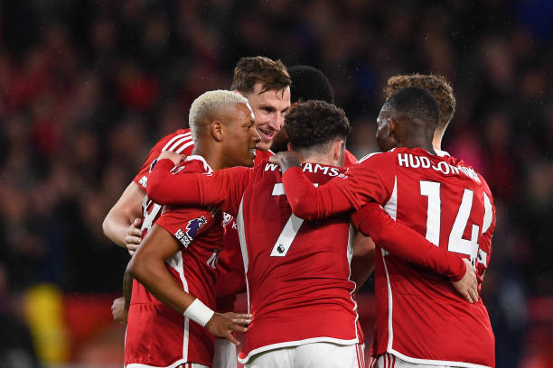 攻与三分战 攻与三分战